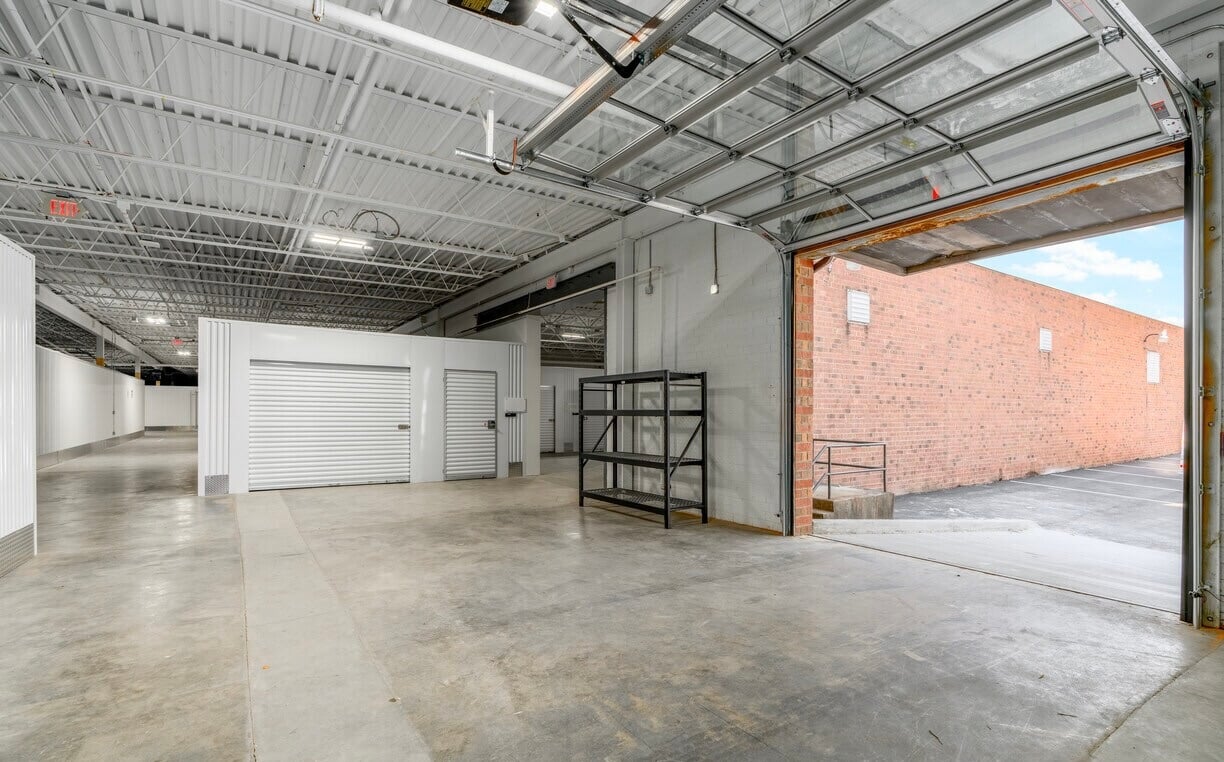 Loading dock